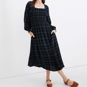 Madewell Lightspun Lucie Long-Sleeve Smocked Midi Dress